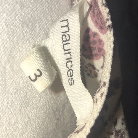 Women’s Sleeveless Top✨ - Picture 2 of 2